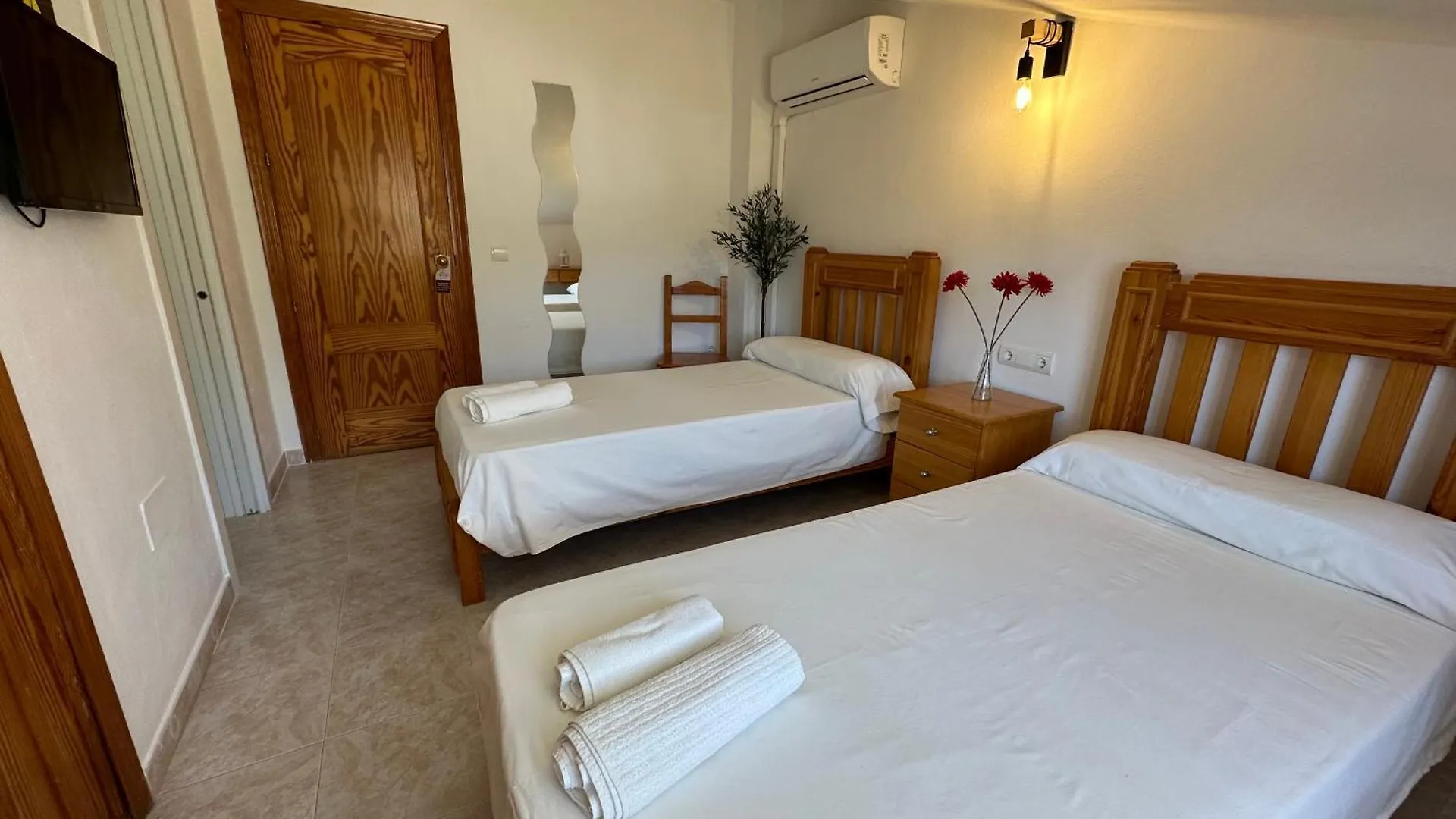 Hostal Sango Sierra De Las Nieves Alozaina Spain